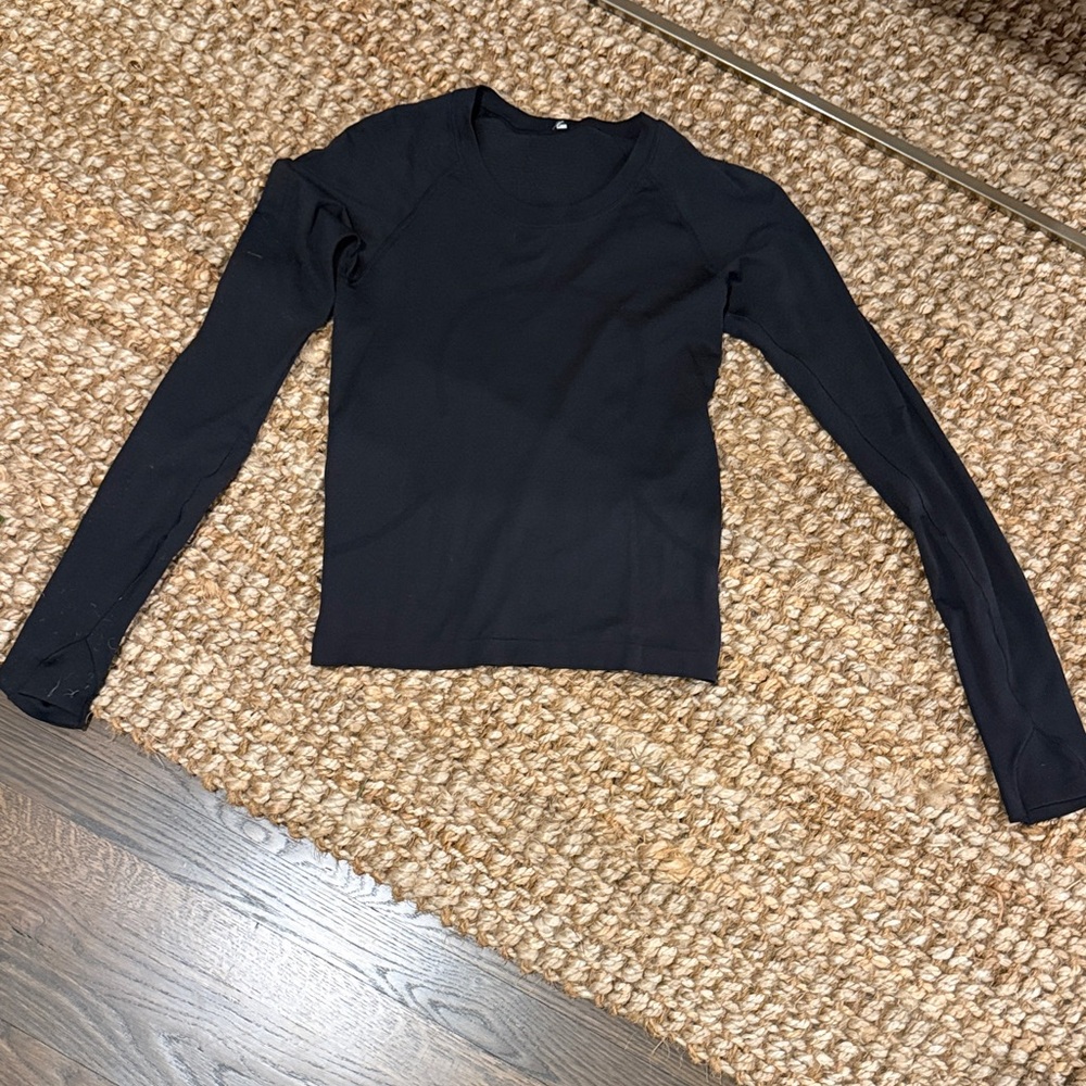 lululemon athletica Classic Black Long Sleeve Tee